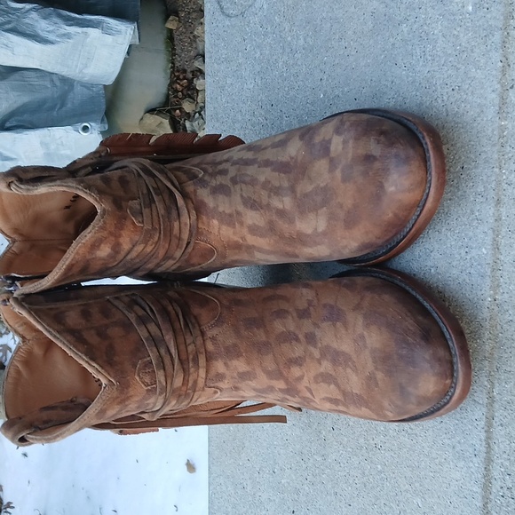Lucchese womens Robyn western boot size 9, EUC - Picture 6 of 12